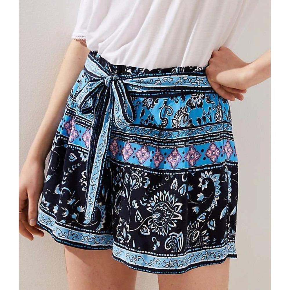 LOFT Paisley Floral Border Print Paperbag Tie Waist Shorts Blue Gypsy Hippie XS